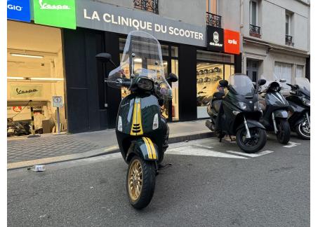 VESPA SPRINT 125 CC ABS RACING SIXTIES GARANTIE 6 MOIS VERT BRILLANT BON ETAT CRIT'AIR 1 ( VIOLET ) 