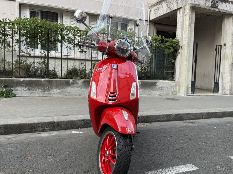 VESPA PRIMAVERA ELETTRICA 70 RED GARANTIE 6 MOIS ROUGE RED CRIT'AIR ELECTRIQUE ( VERT )