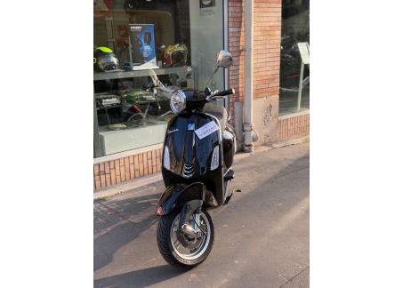 PROMOTIONS VESPA PRIMAVERA 50 ELECTRIQUE STATIONNEMENT GRATUIT GARANTIE 48 MOIS VESPA ELECTRICA LIVRAISON DANS TOUTE LA FRANCE