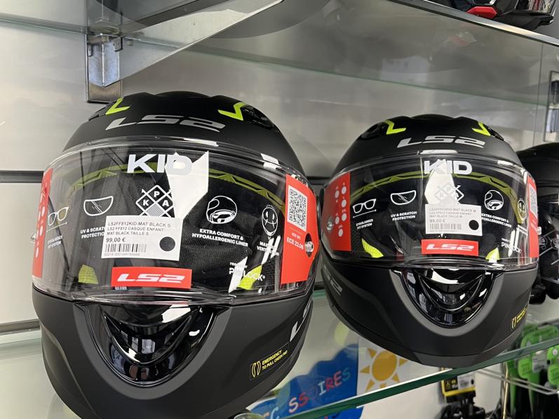 CASQUE INTEGRAL ENFANT 