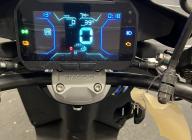 PIAGGIO 1 ACTIVE GARANTIE 60 MOIS BLANC BRILLANT TRES BON ETAT CRIT'AIR VERT ( ELECTRIQUE )