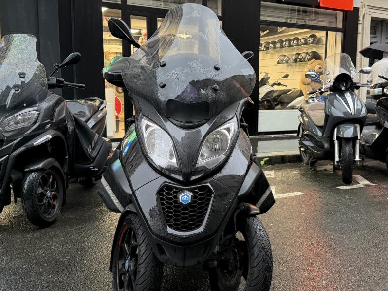 PIAGGIO MP3 500 HPE SPORT ADVANCED ABS ASR GARANTIE 12 MOIS NOIR MAT TRES BON ETAT CRIT'AIR 1 ( VIOLET )