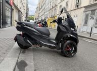 PIAGGIO MP3 400 RST SPORT ABS GARANTIE 24 MOIS NOIR MAT BON ETAT CRIT'AIR 1 ( VIOLET )