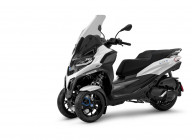 VENTE FLASH - PIAGGIO MP3 400 HPE 2025 E5+ GARANTIE 60 MOIS LIVRAISON DANS TOUTE LA FRANCE