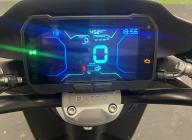 PIAGGIO 1 Electrique GARANTIE 24 MOIS BLANC BRILLANT BON ETAT CRIT'AIR VERT ( ELECTRIQUE )
