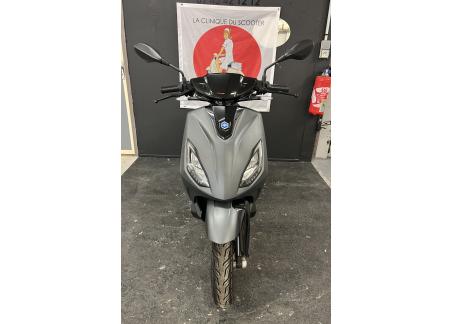 PIAGGIO 1 Electrique GARANTIE 24 MOIS GRIS MAT BON ETAT CRIT'AIR VERT ( ELECTRIQUE )