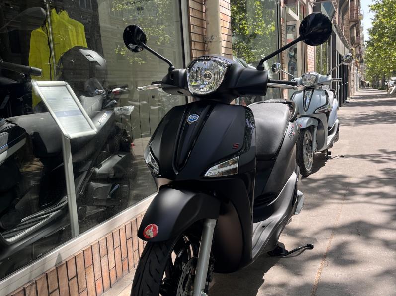 OFFRE SPECIAL PIAGGIO LIBERTY S 125CC NEUF GARANTIE 5 ANS LIVRAISON DANS TOUTE LA FRANCE