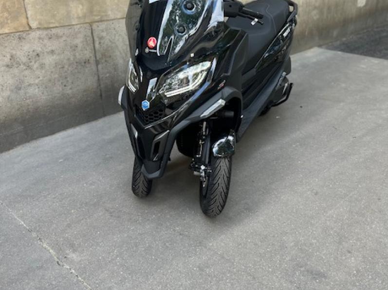 PIAGGIO MP3 400 HPE ABS ASR GARANTIE 4 ANS